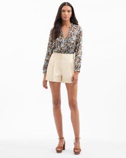 Devina Short
