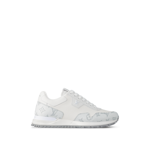 Sneaker Run Away