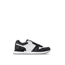 Sneaker Run Away