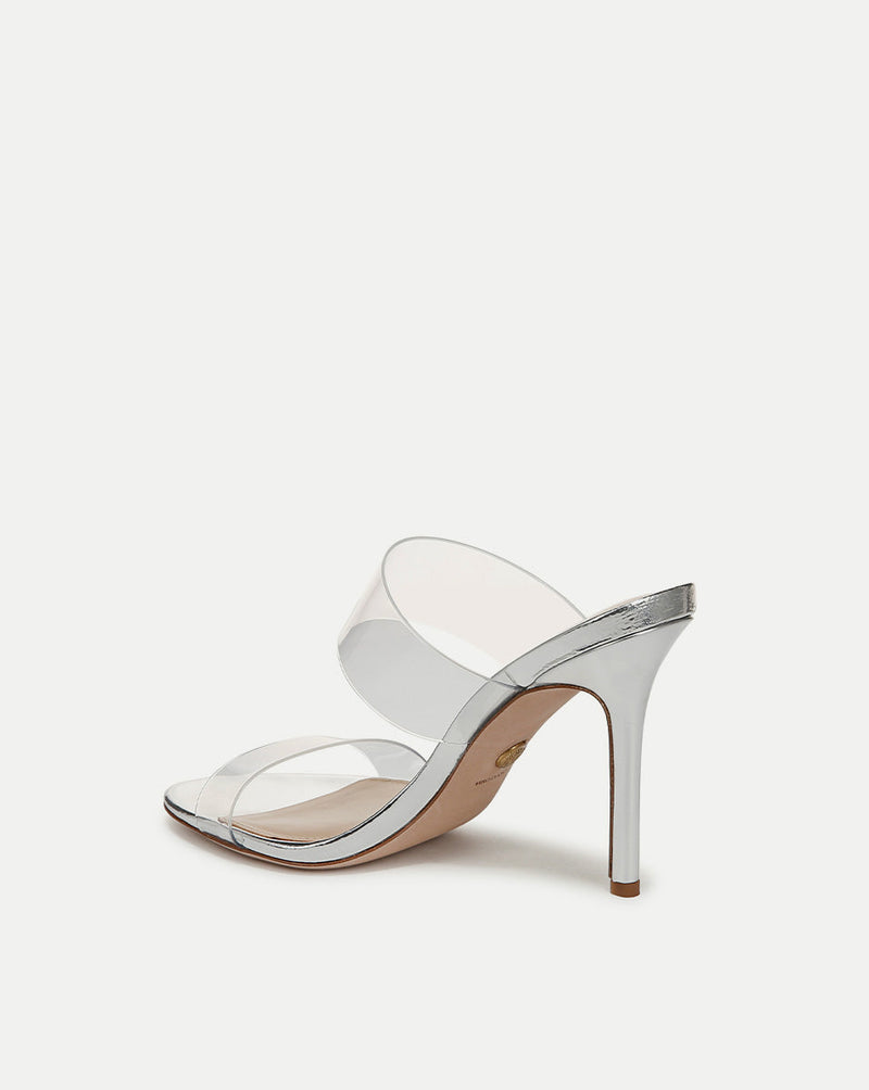 Asha Sandal
