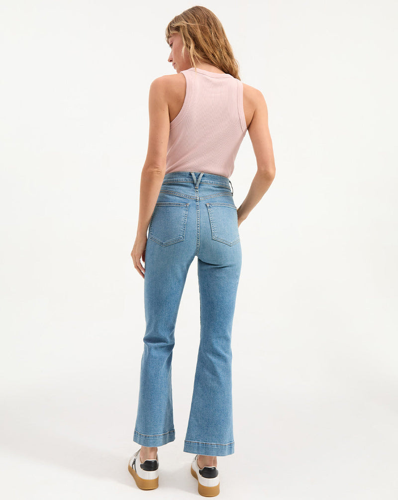 Carson Kick-Flare Jean