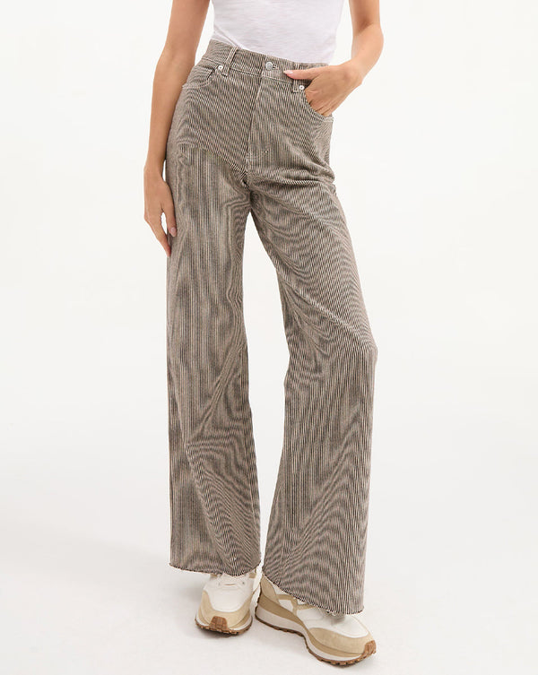Taylor Wide-Leg Jean
