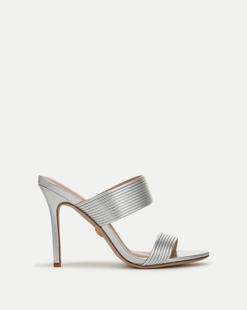 Asha Sandal