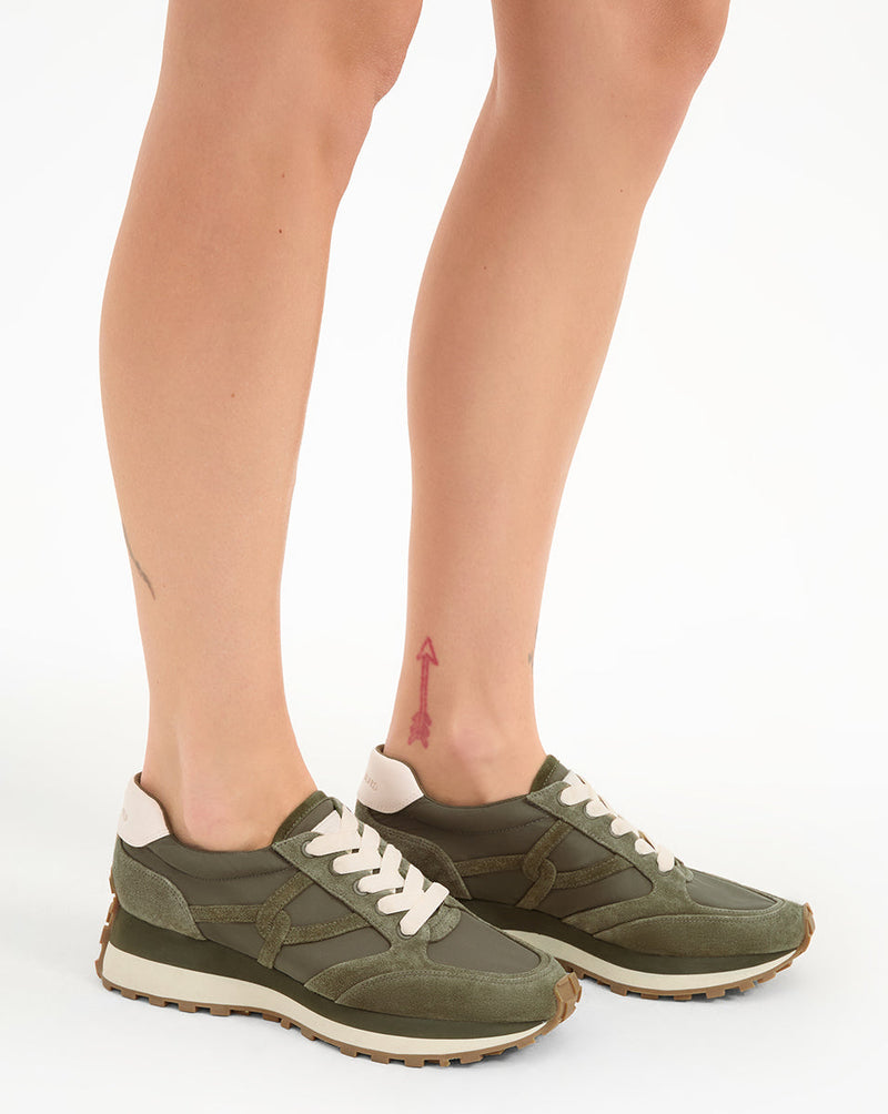 Valentina Sneaker