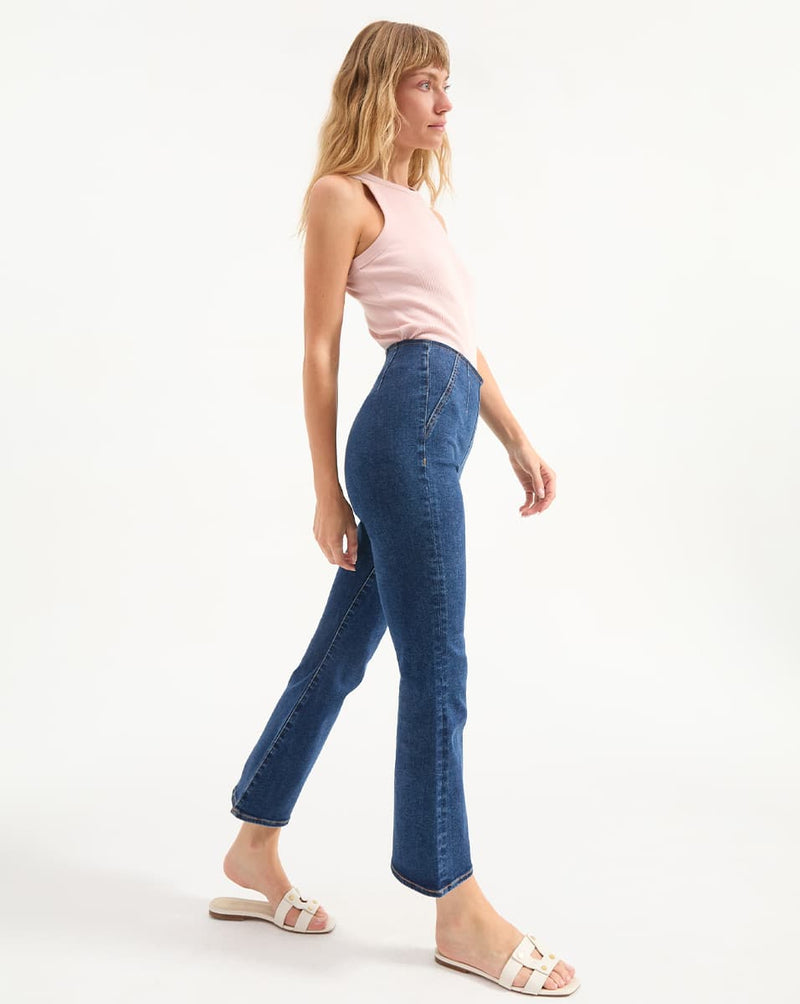 Carson Off-Duty Kick-Flare Jean