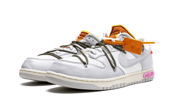Nike® x Off-White® Dunk Low lot 23
