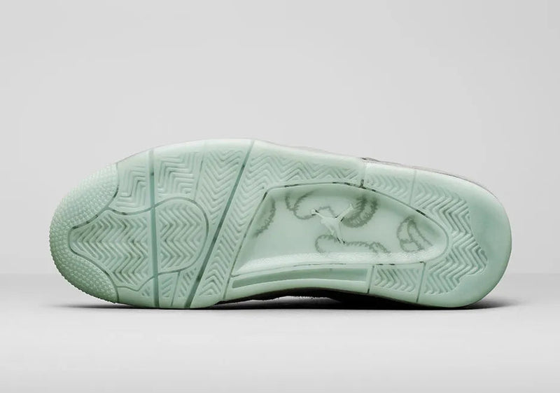 Air Jordan® 4 x Kaws®